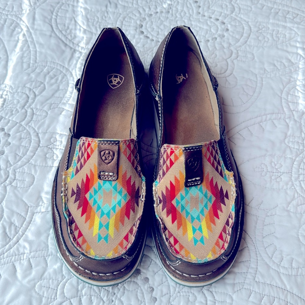Ariat Cruiser Loafers - size 9B